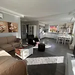 Vestre Haugen House Sentralt Oslo Gratis Privat Parkering